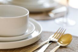 Mikasa Camberlie Porcelain 12-Piece White Dinner Set - thumbnail 3