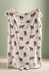 Catherine Lansfield 'Angus Highland Cow' Cosy Fleece Blanket Throw in Natural - Size: 130 cm x 170 cm - thumbnail 3