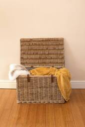 JVL Handmade Buff Wicker Hampers with Faux Leather Straps, Extra Large in Natural - Size: XL - thumbnail 2