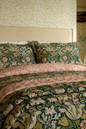 Morris & Co 'Compton' Cotton Duvet Cover Set in Green - Size: Single - thumbnail 2