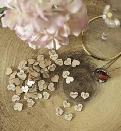 Marco Paul Wedding Confetti Wooden Hearts Mr & Mrs Table Decor in Beige - Size: 1 Pack - thumbnail 3