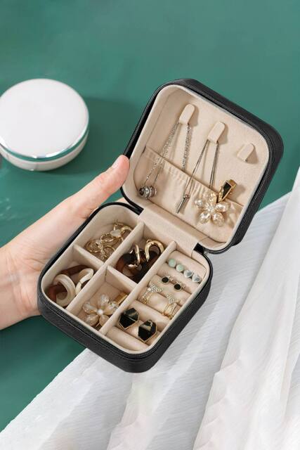 Women's PU Leather Jewellery Box in Black - image 1