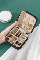Women's PU Leather Jewellery Box in Black - thumbnail 1