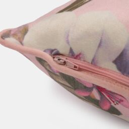 OHS 4 Pack Printed Floral Cushion Covers Home Decor Set in Pink - Size: 45 cm x 45 cm - thumbnail 6