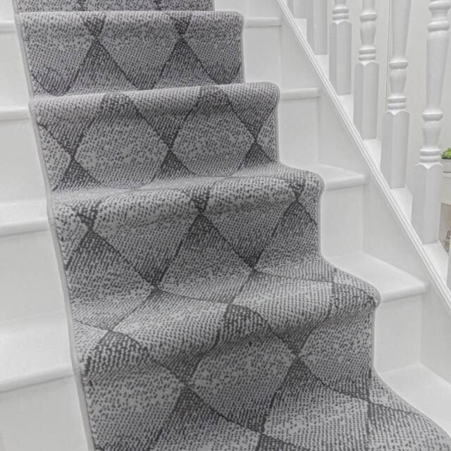 runrug Stair Runner Carpet for Staircases - Soft & Comfy, 9mm - 'Harlequin' in Grey - Size: 60 cm x 720 cm - image 1