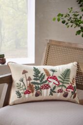 Catherine Lansfield 'Embroidery Woodland' Cushion in Natural - Size: 30 cm x 50 cm - thumbnail 1