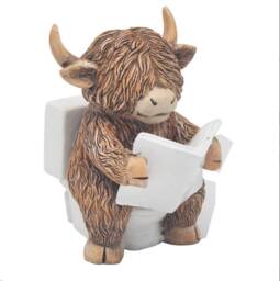 Animal Crackers Hughie Highland Cow Sat On The Toilet Reading The News Figurine - thumbnail 2