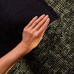 THE RUGS Brilliance Prisma Short Pile Rug & Runner Modern Velour Area Rug in Dark Olive - Size: 80 cm x 150 cm - thumbnail 7