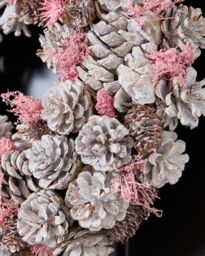 Dibor Traditional Pink Pinecone Xmas Front Door Christmas Wreath 39cm - thumbnail 6