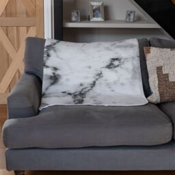 Benjamin Tate Design White Marble Texture Blanket in Natural - Size: 120 cm x 150 cm - thumbnail 2
