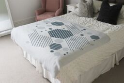 Benjamin Tate Design Geometric Graphic 1600S Blanket in Natural - Size: 120 cm x 150 cm - thumbnail 3