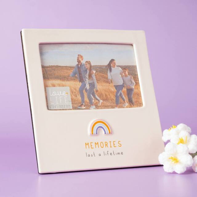 "Love Life Sentiment Gift Photo Frame 4"" x 6"" - Memories in White" - image 1