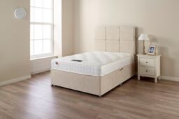 Somnior Coolblue Sprung Memory Tufted Mattress in White - Size: Small Double - thumbnail 2