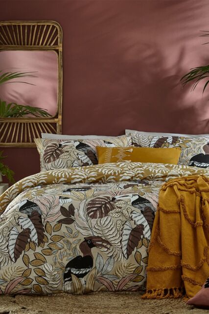Furn Tocorico Toucan Exotic Reversible Duvet Cover Set in Natural - Size: Double - image 1