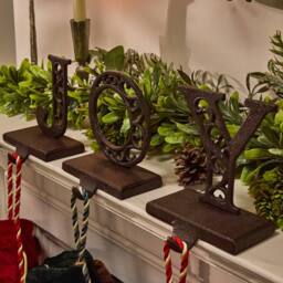 Dibor JOY Set of 3 Decorative Stocking Hook Christmas Stocking Holders in Brown - Size: 3 Pack - thumbnail 2