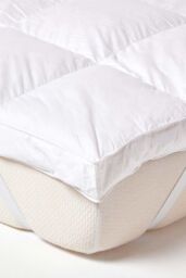 Homescapes Goose Feather Bed Mattress Topper in White - Size: Super King
