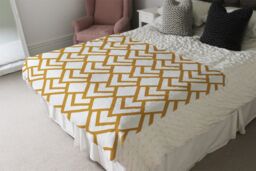 Benjamin Tate Design Geometric Scales Blanket in Natural - Size: 120 cm x 150 cm - thumbnail 3