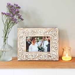Paper High Iksu Antique White Floral Mango Wood Photo Frame in Natural - Size: Small - thumbnail 3