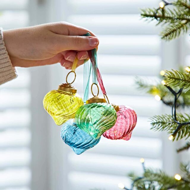 Paper High Set of 4 Keya Coloured Reclaimed Glass Raindrop Baubles - image 1