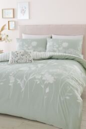 Catherine Lansfield 'Meadowsweet Floral' Duvet Set in Green - Size: King - thumbnail 1