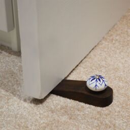 Nicola Spring Traditional Vintage Wooden Door Wedge Stop in Navy - thumbnail 6