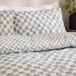 HOEM Nyhavn Checkerboard Reversible Duvet Cover Set in Aqua - Size: Double - thumbnail 3