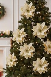 Living and Home 24 Pieces Artificial Christmas Tree Flowers Xmas Festive Poinsettia Flowers Ornament Set in Gold - thumbnail 2