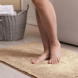 Allure Bath Fashions Chenille Bobble Bath Mat 60 x 90cm - Super Soft Microfibre & Non-Slip in Beige - Size: 60 x 90 cm - thumbnail 3