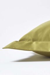 Homescapes Egyptian Cotton Oxford Pillowcase 1000 TC in Olive - thumbnail 2