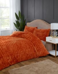 Rapport Home Chunky Ribbed Fur Polyester Soft & Cozy Duvet Cover Set With Pillowcase in Orange - Size: Single - thumbnail 3