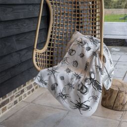 Benjamin Tate Design fleas many species in vintage old hand drawn style Designer Blanket in Natural - Size: 120 cm x 150 cm - thumbnail 3
