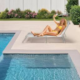 Alivio 5-Level Adjustable Folding Recliner Sun Lounger with Sunshade in Light Grey - thumbnail 3