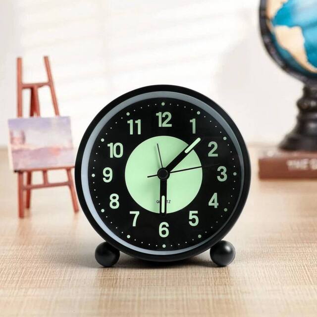 KORVIXA Alarm Clock Bedside No Ticking Battery Power Silent Luminous Clock in Black - Size: 100 cm x 100 cm - image 1