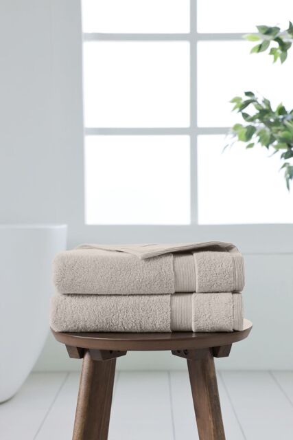 Martex 100% Cotton, 750gsm Hand Towel (Pack of 2) in Silver - image 1