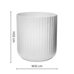 Ivyline Hudson White Corrugated Planters, Set of Two - thumbnail 4