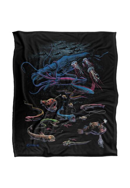 JQ Licensing Royce Mcclure Way Down Deep Fish Silky Touch Super Soft Throw Blanket 152 X 127 cm in White - image 1