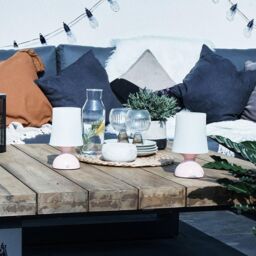 ValueLights Colmar Pair of Pink Outdoor Table Lamp - thumbnail 3