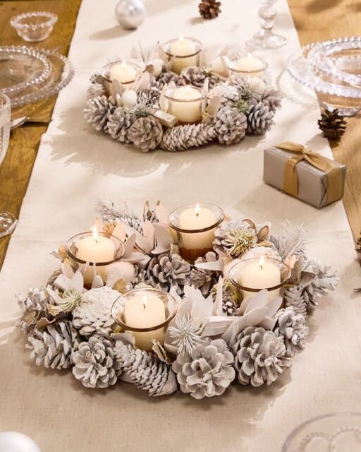 Dibor Set of 2 Wild Wonderland Xmas Table Decoration Centrepiece Christmas Christmas Décor Candle Holders 30cm in White - Size: 2 Pack - image 1