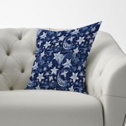 Warren Reed - Designer Paisley Christmas Stars Blue Cushions - Size: 45 cm x 45 cm - thumbnail 3