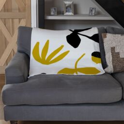 Benjamin Tate Design Leaves Acorns & Branches Blanket in Natural - Size: 120 cm x 150 cm - thumbnail 2