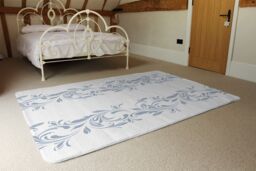 Benjamin Tate Design Decorative Swirls & Flowers Designer Rug in Natural - Size: Large - thumbnail 3
