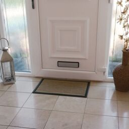 JVL Vienna Rubber Backed Scraper Doormat 40x60cm Lines in Brown - Size: 40 cm x 60 cm - thumbnail 8