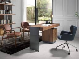 Angel Cerda Table Lamp, Matt Gold Aluminium & Black Steel, Adjustable Shade - thumbnail 4