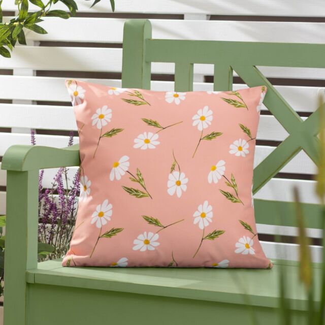 Wylder Daisies Floral Reversible Water & UV Resistant Outdoor Cushion in Pink - Size: 43 cm x 43 cm