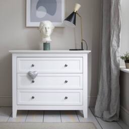 Nöa and Nani Karlstad Chest of Drawers 3 Drawer Wide in White - thumbnail 2