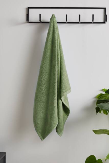Catherine Lansfield 'Quick Dry Cotton' Towel Collection in Green - image 1