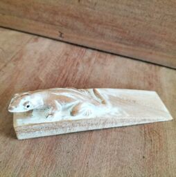 KDMD Hand carved Doorstop - Gecko in Brown - thumbnail 2