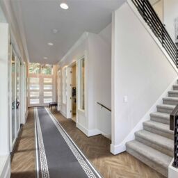 runrug Hallway Carpet Runner Rug - Soft & Comfy, 9mm - 'Key' in Grey - Size: 60 cm x 330 cm - thumbnail 1