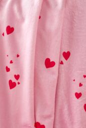 Catherine Lansfield 'Heart' Cosy Fleece Oversized Blanket Throw in Pink - Size: 200 cm x 240 cm - thumbnail 4