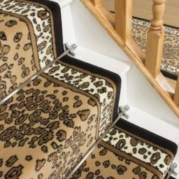 runrug Stair Runner Carpet for Staircases - Soft & Comfy, 9mm - 'Leopard' in White - Size: 70 cm x 510 cm - thumbnail 4